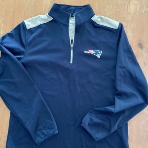 New England Patriots size Medium Pullover